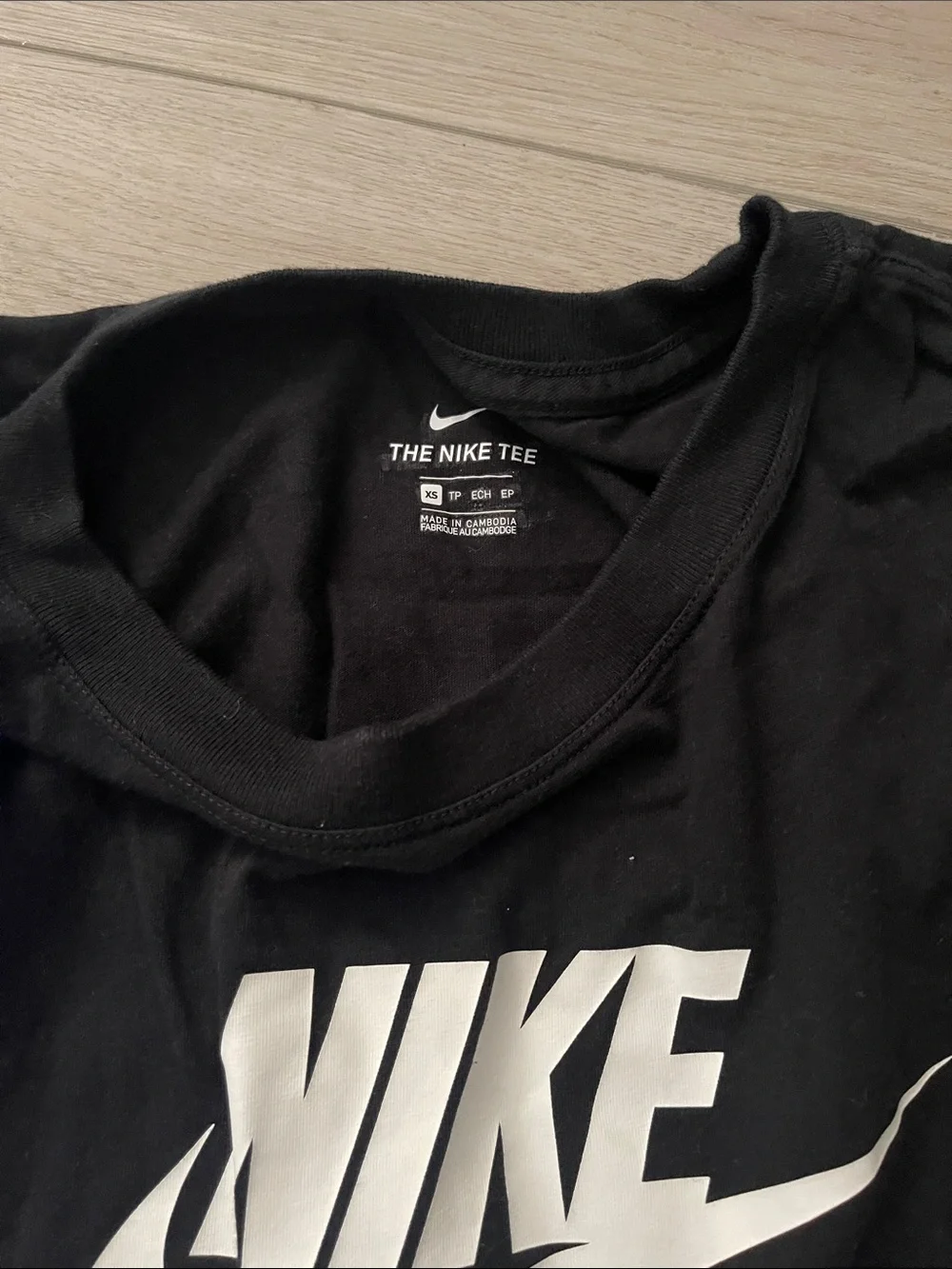 Nike Short Sleeve T-Shirts - Black & Lavender with Pink Pocket